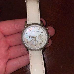 Michael Kohls Women’s White Leather Watch